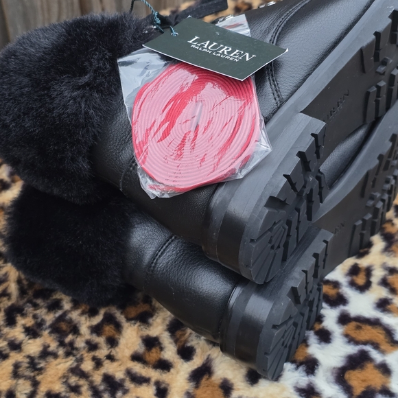 Lauren Ralph Lauren Women's Black Fur-Lined Boots Size 7.5B - Picture 10 of 14